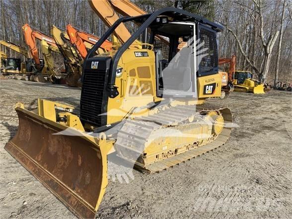 CAT D3K2 LGP بلدوزرات مجنزرة