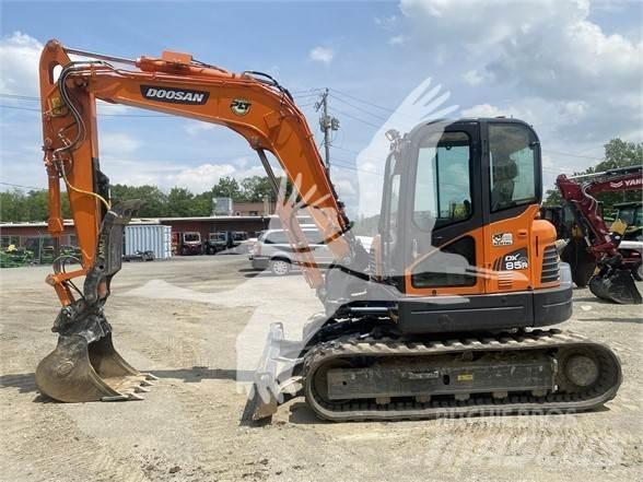 Doosan DX85R-3 حفارات زحافة