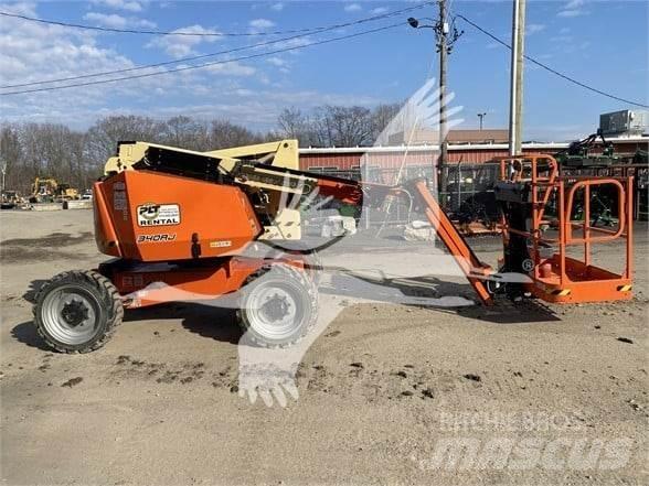 JLG 340AJ رافعات سلة مفصلية