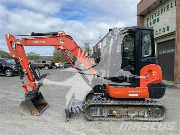 Kubota KX040-4 حفارات صغيرة أقل من 7 طن (حفارات صغيرة)