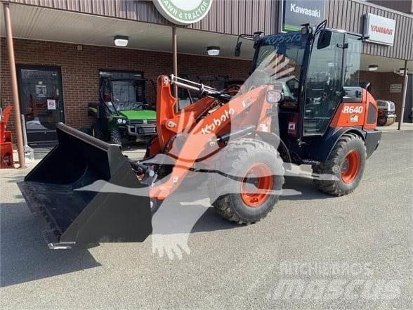 Kubota R640 لوادر بعجل