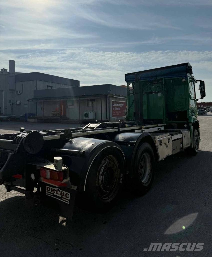 Mercedes-Benz Actros شاحنات الرافعات الخطافية