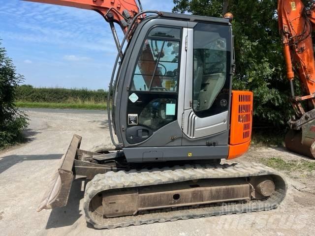 Hitachi ZX 85 US-3 حفارات وسط 7 طن - 12 طن