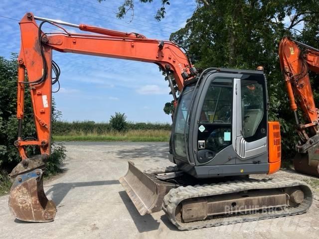 Hitachi ZX 85 US-3 حفارات وسط 7 طن - 12 طن