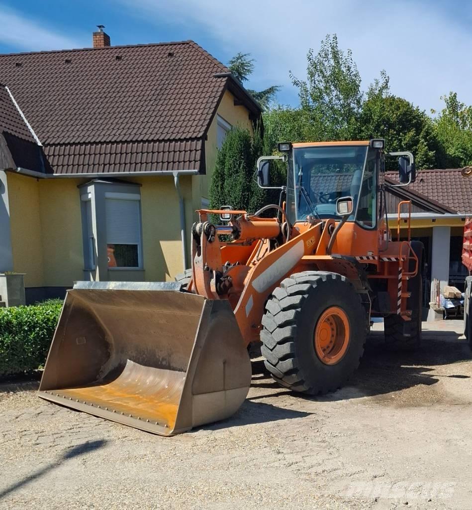 Doosan DL 350 لوادر ذات جرافات عكسية