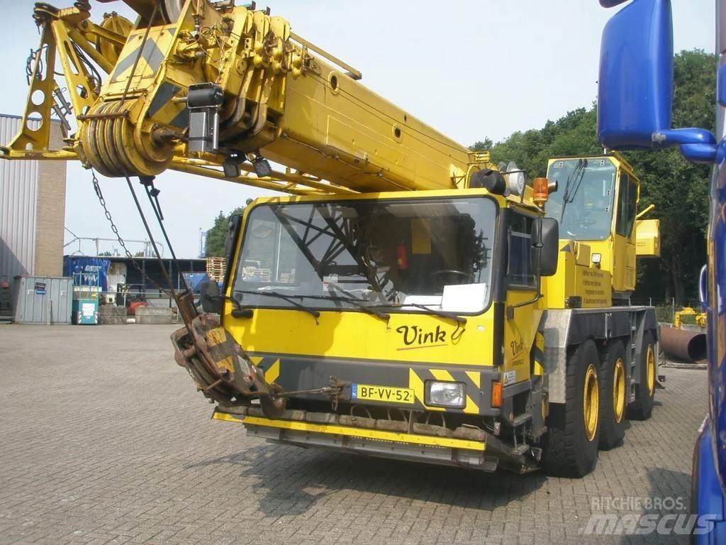 Liebherr LTM1040 رافعات صالحة لكل أنواع الطرق