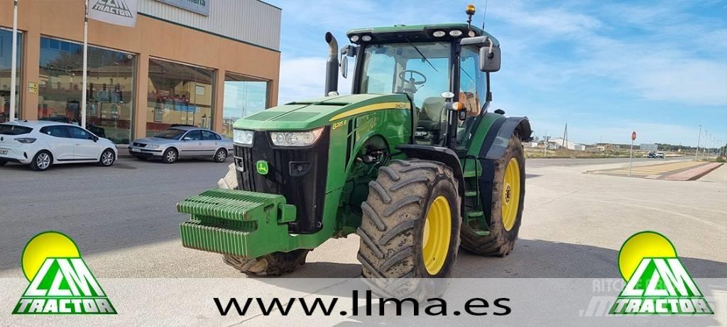 John Deere 8285 R الجرارات
