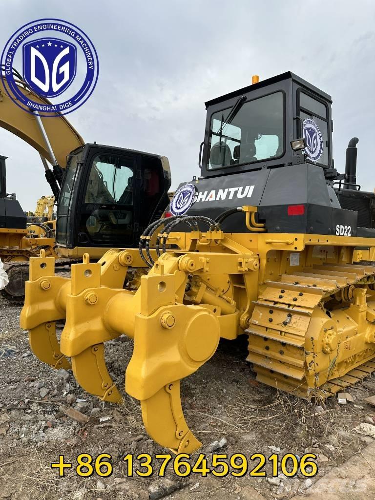 Shantui SD 22 بلدوزرات مجنزرة