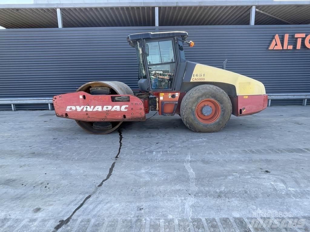 Dynapac CA5000D مداحل أحادية الأسطوانة