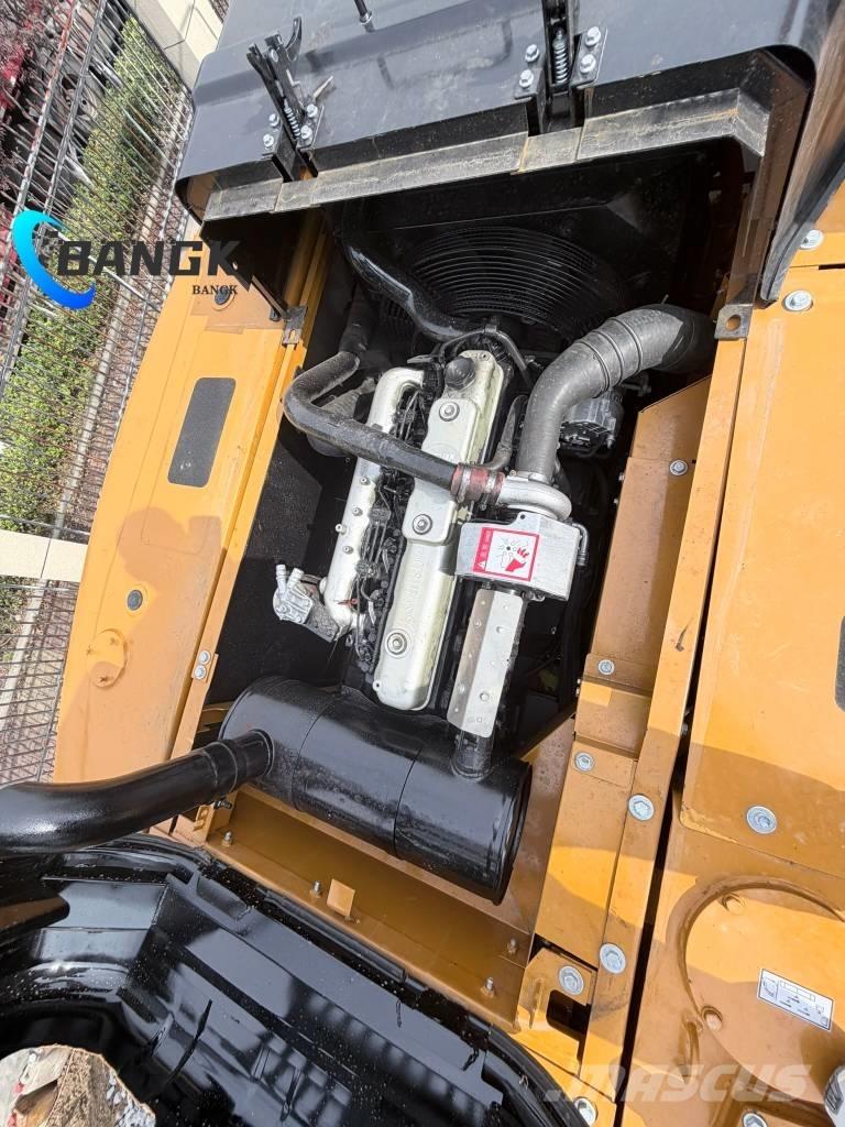 Sany 215c حفارات زحافة