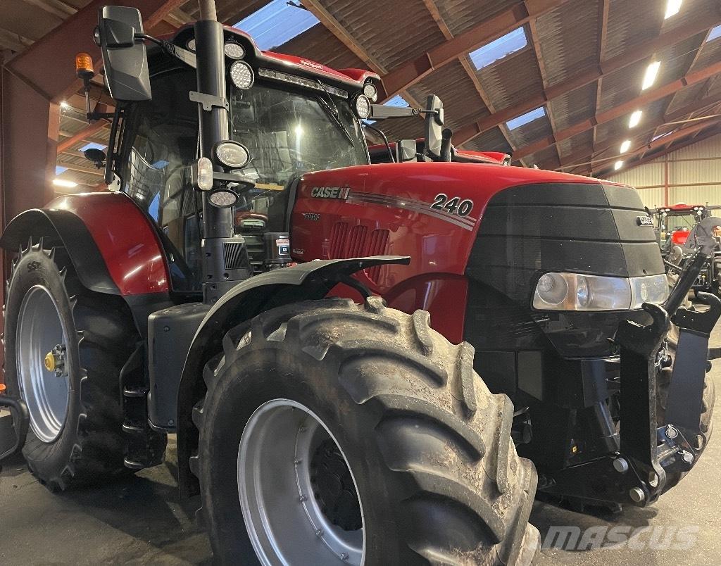 Case IH Puma 240 CVX الجرارات