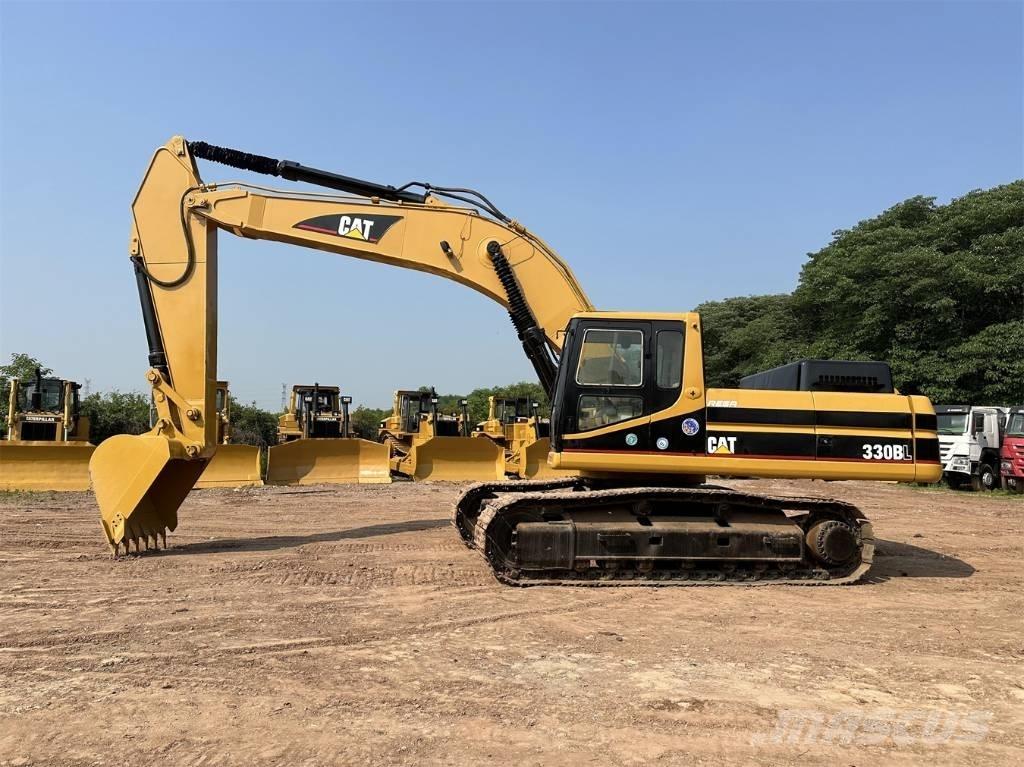 CAT 330BL حفارات زحافة