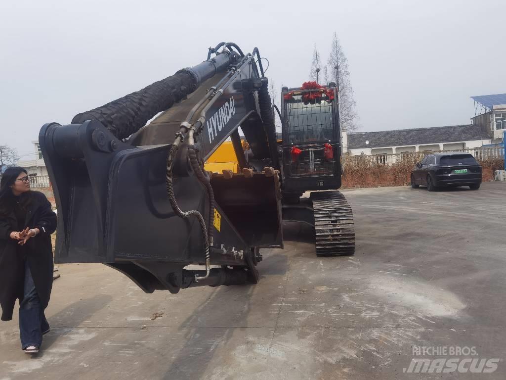 Hyundai 220LC-9S حفارات زحافة