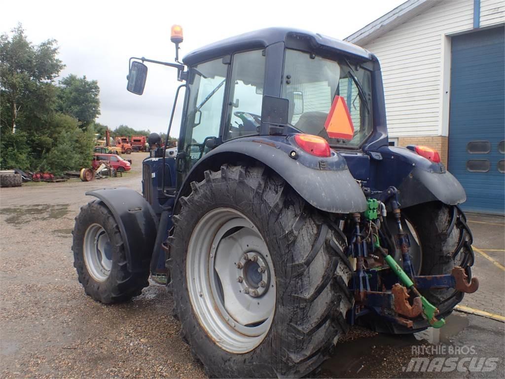 John Deere 6420 الجرارات