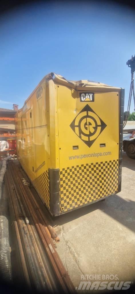 CAT C9 مولدات ديزل