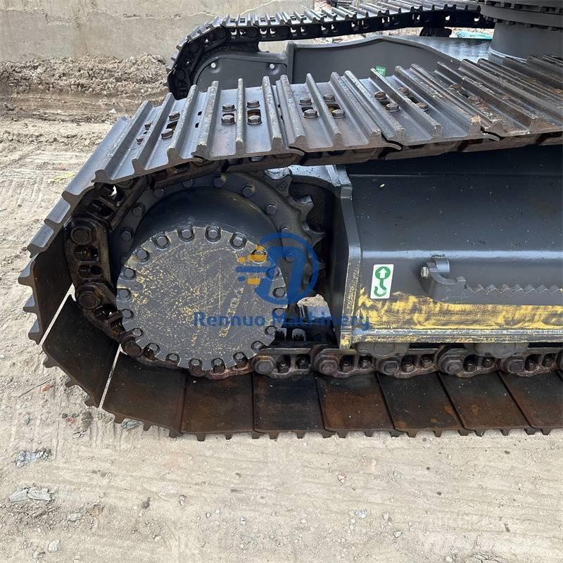 Volvo EC 240 حفارات زحافة