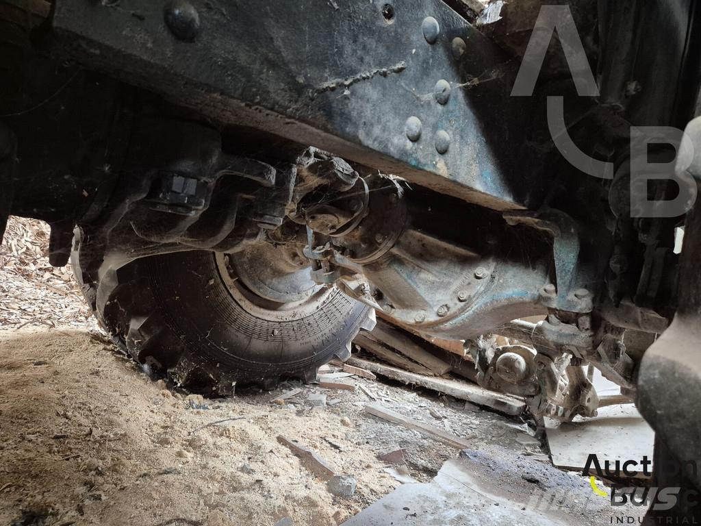  ЧТЗ Chtz T-150K الجرارات