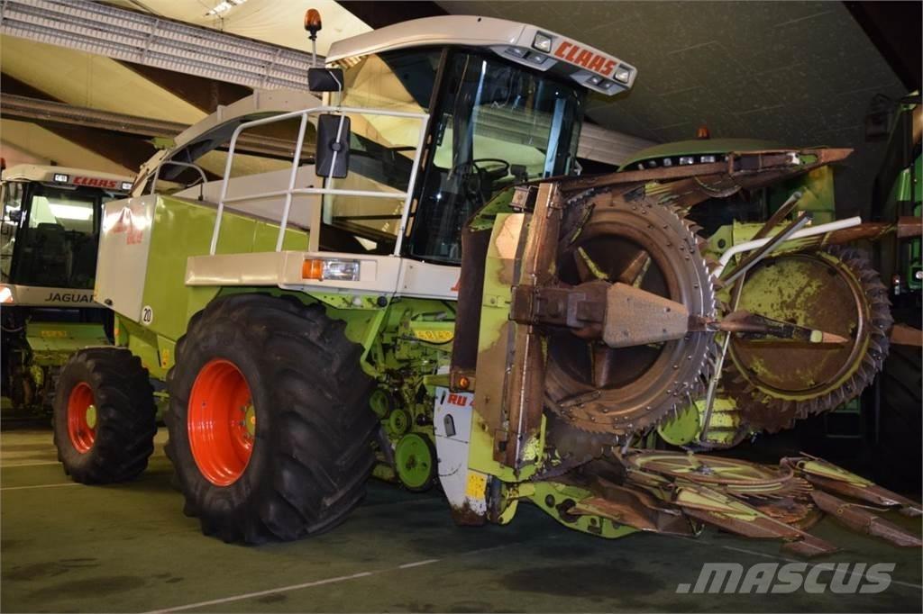 CLAAS Jaguar 820 علافات ذاتية الدفع