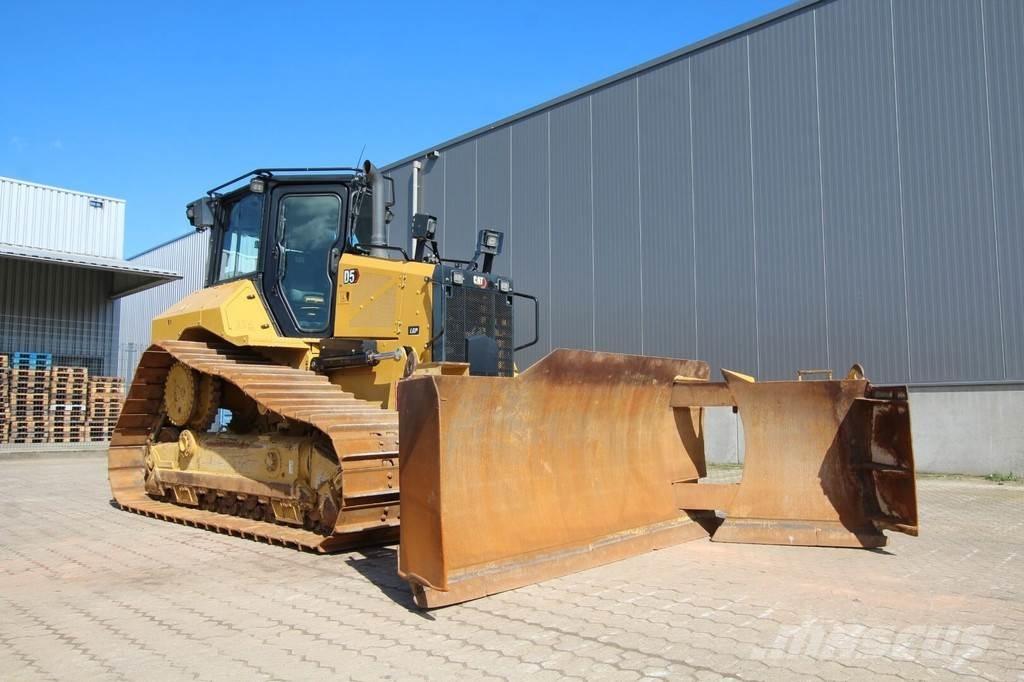 CAT D5-07 LGP بلدوزرات مجنزرة