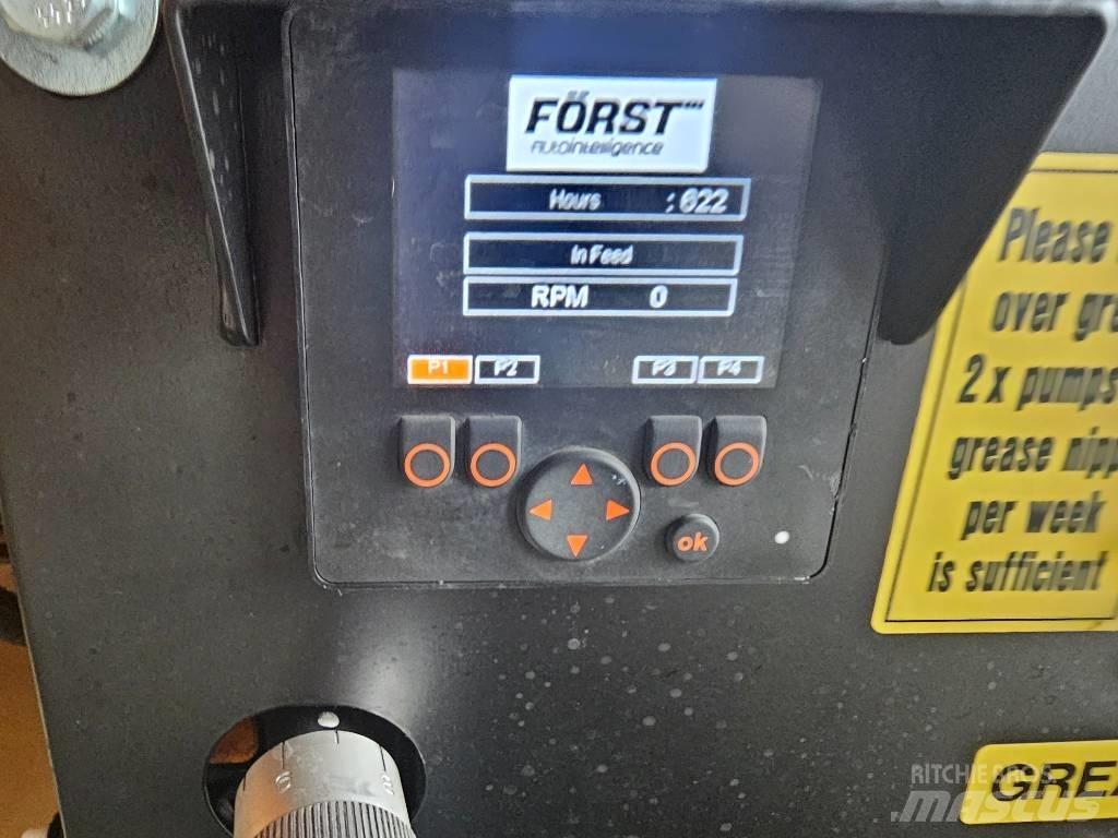 Forst ST 6 D ماكينات تقطيع أخشاب الحراجة
