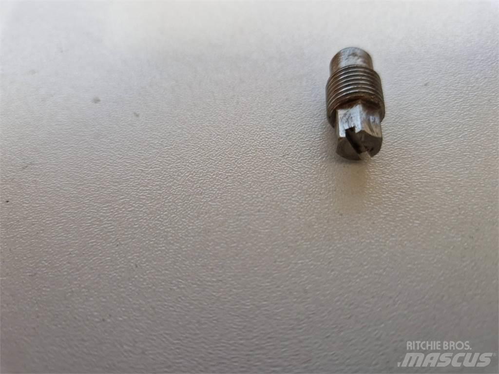 Rottne 101-0037 رؤوس حصادات