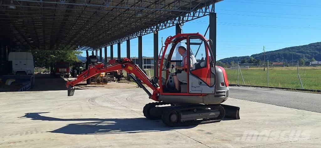 Neuson 2503 حفارات صغيرة أقل من 7 طن (حفارات صغيرة)