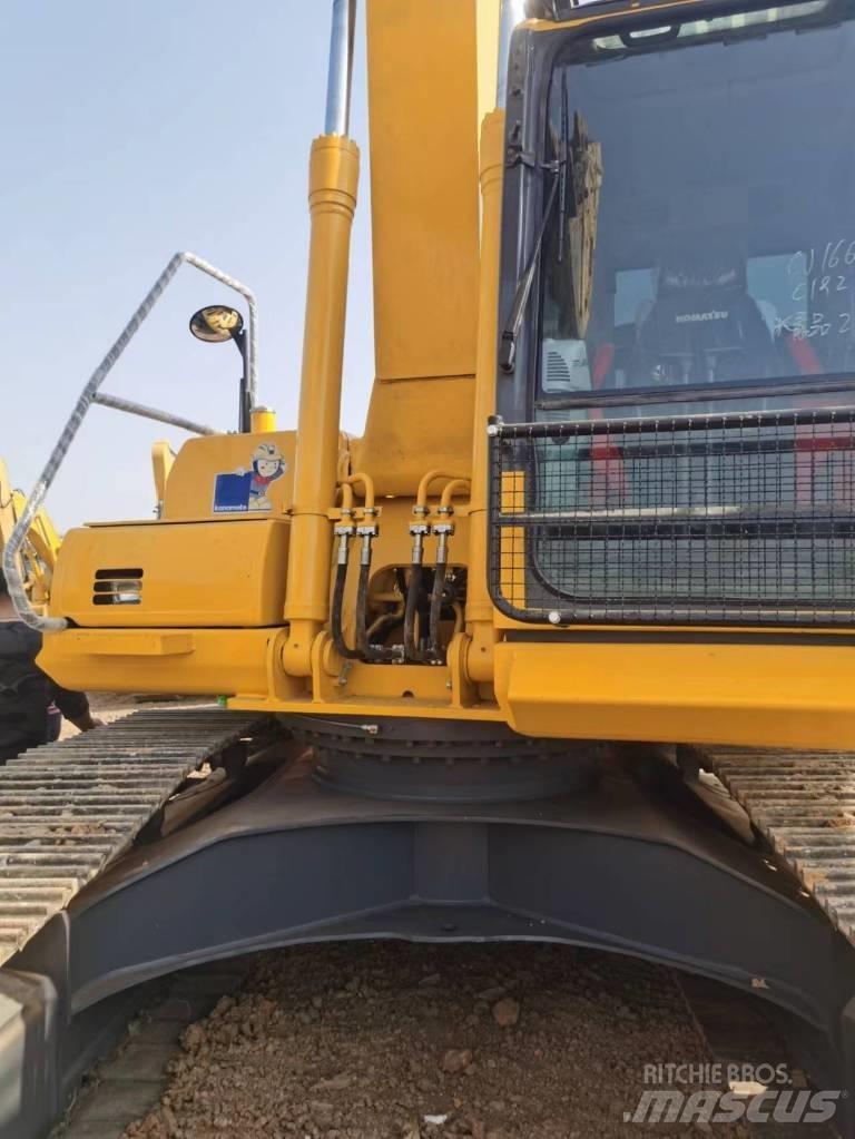 Komatsu PC 200 حفارات زحافة