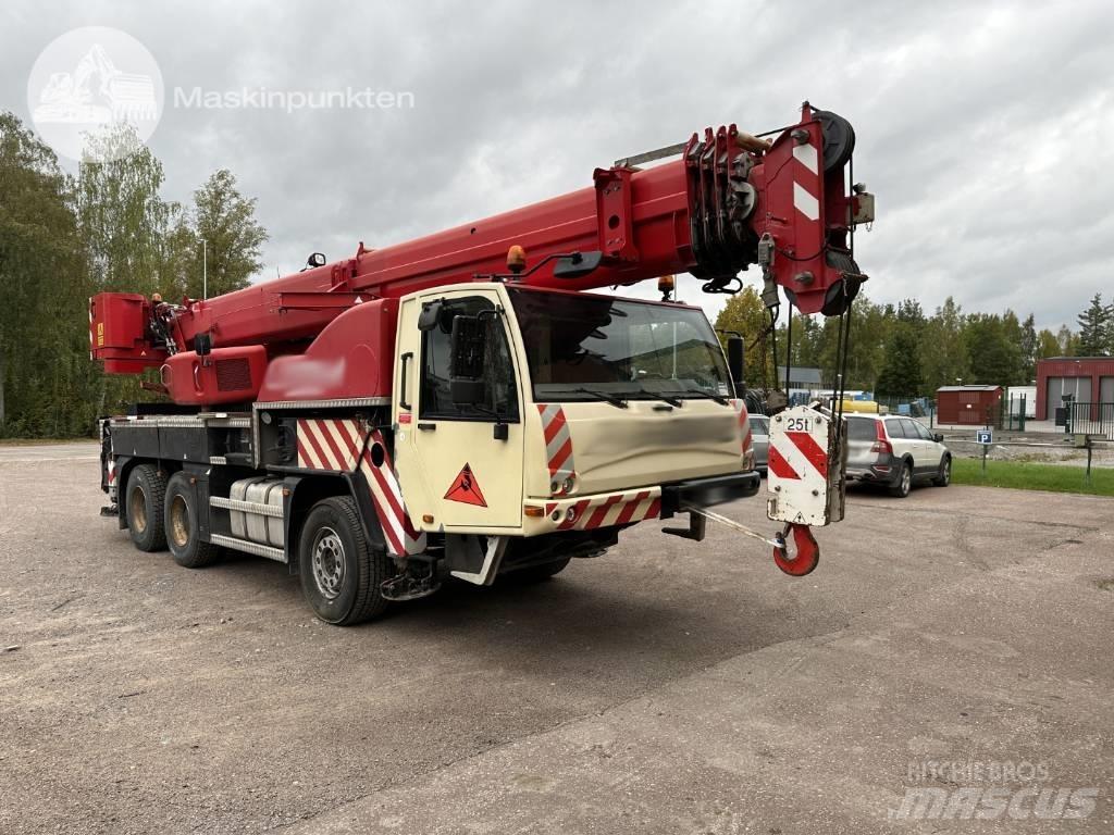 Terex TC 45 L رافعات صالحة لكل أنواع الطرق