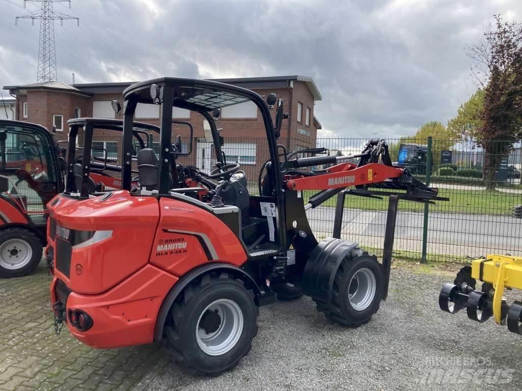 Manitou MLA 3-25 H ماكينات زراعية أخرى