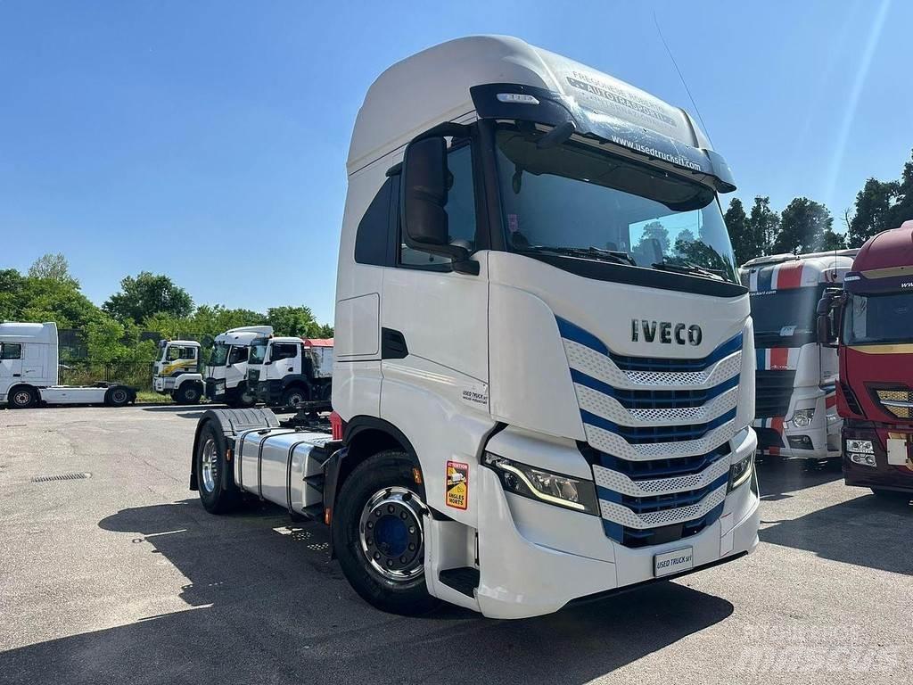 Iveco S-Way 570 وحدات الجر
