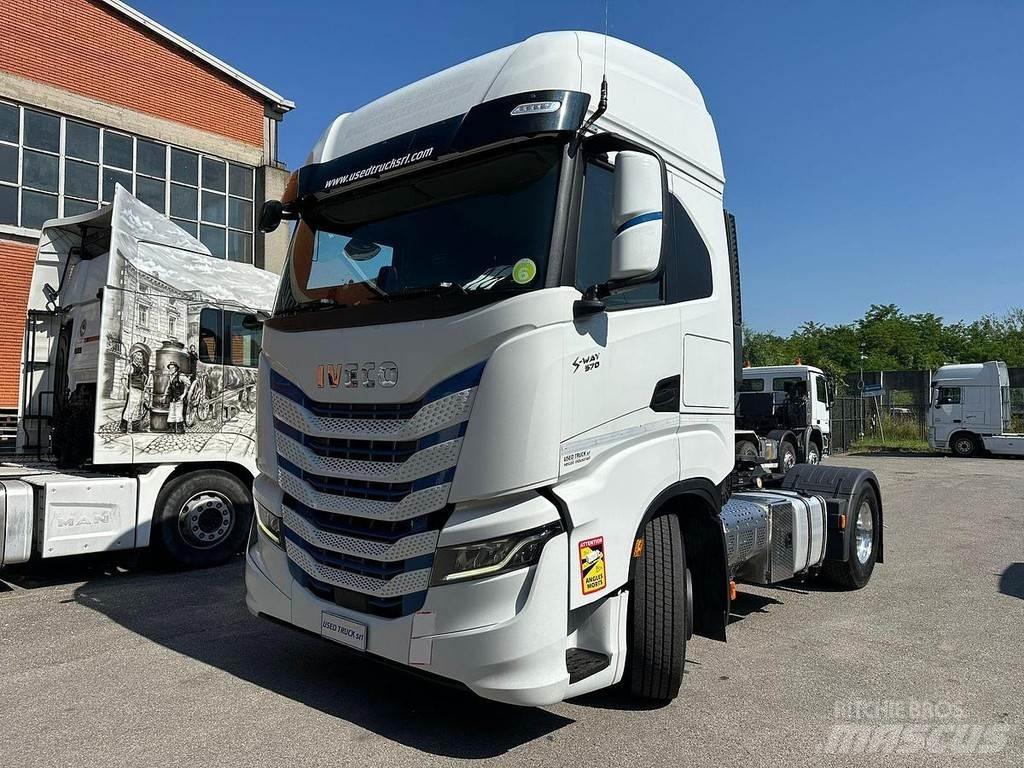 Iveco S-Way 570 وحدات الجر