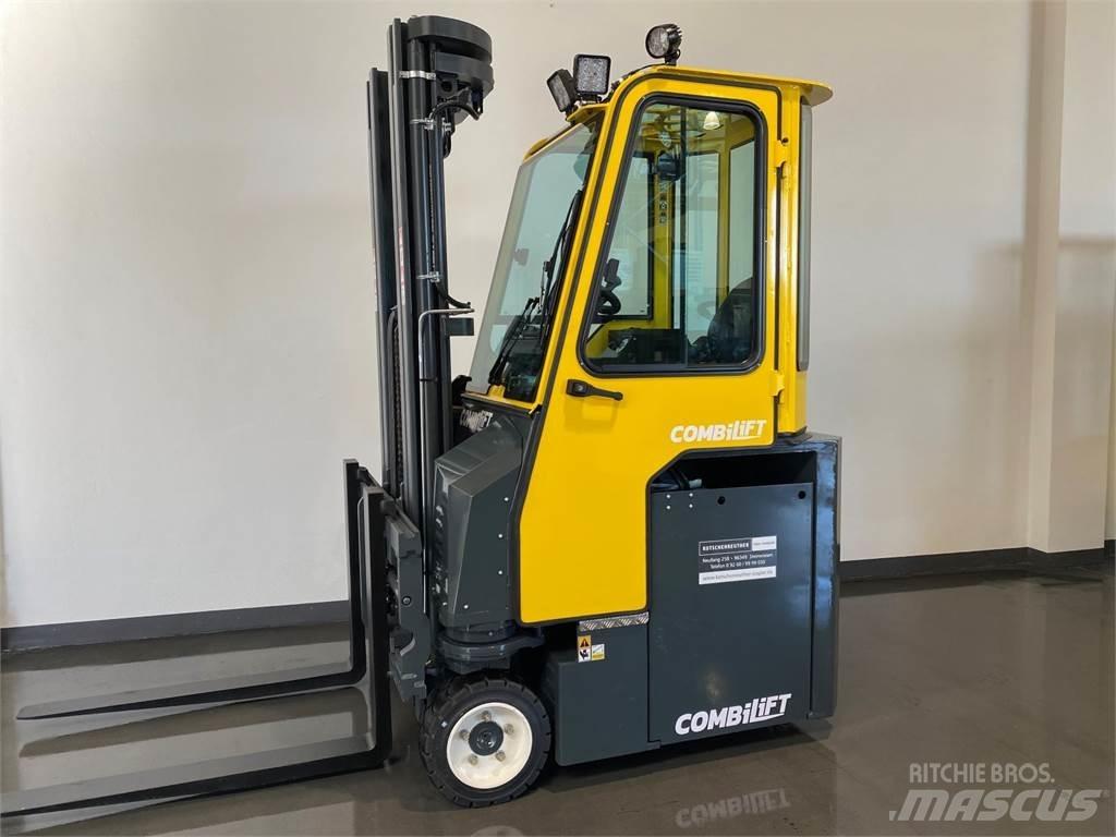 Combilift CBE3000 شاحنة المناولة رباعية الاتجاهات