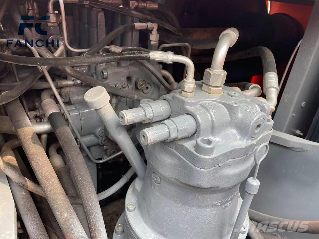 Hitachi EX 200 حفارات زحافة