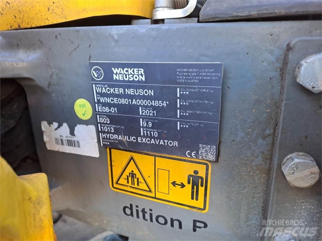 Wacker Neuson 803 حفارات زحافة