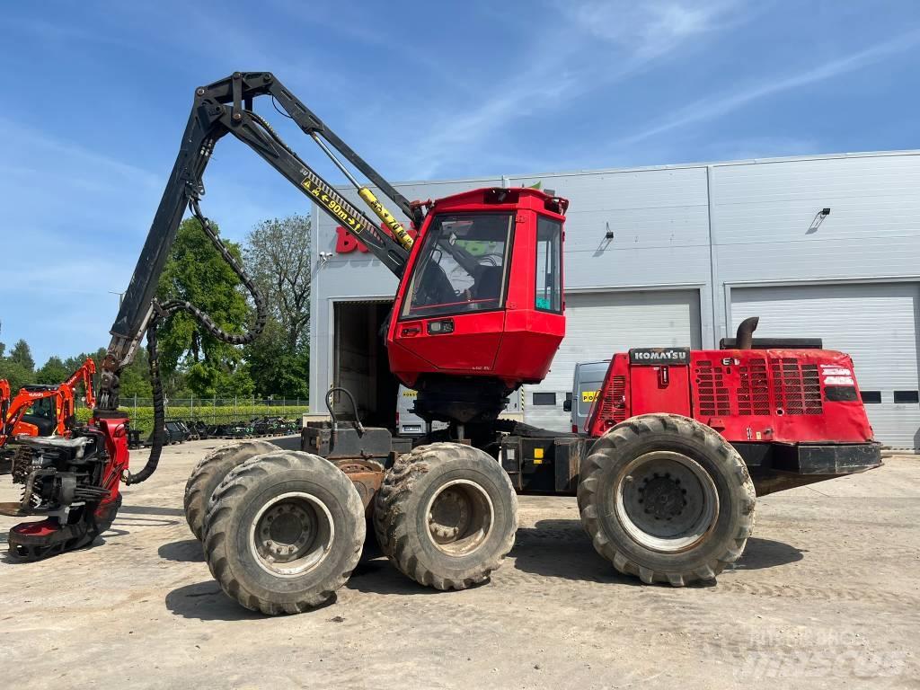 Komatsu 931.1 حصادات