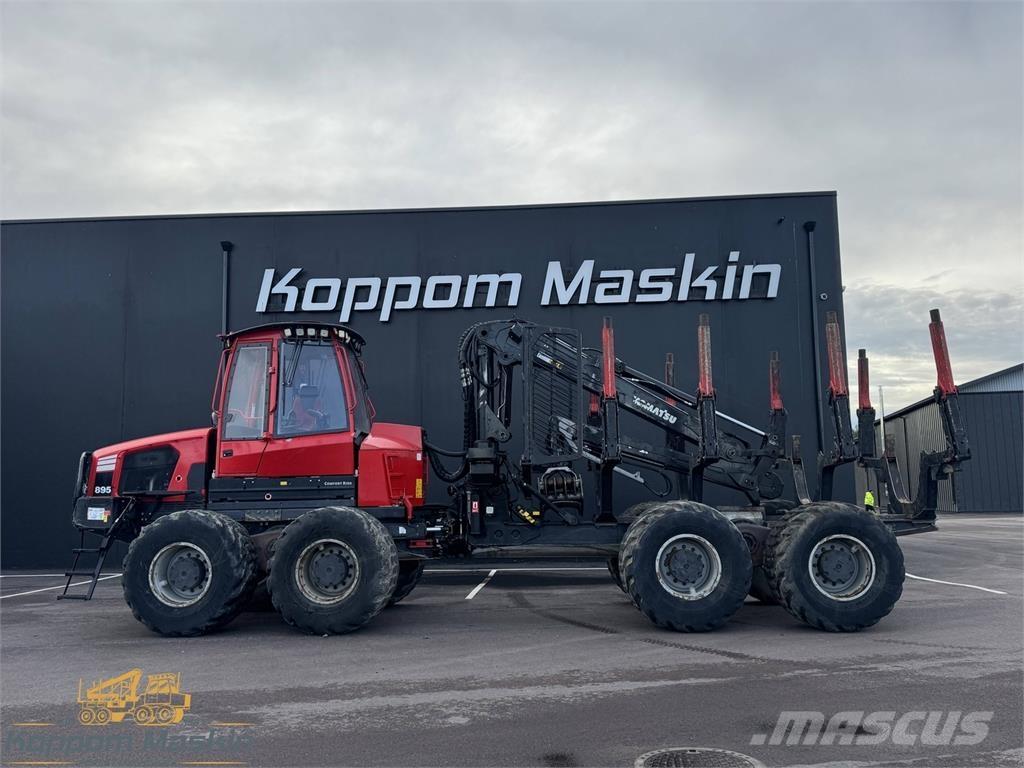 Komatsu 895 شاحنات