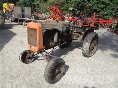 Allis-Chalmers B الجرارات