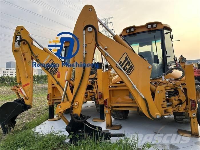 JCB 3 CX لوادر ذات جرافات عكسية