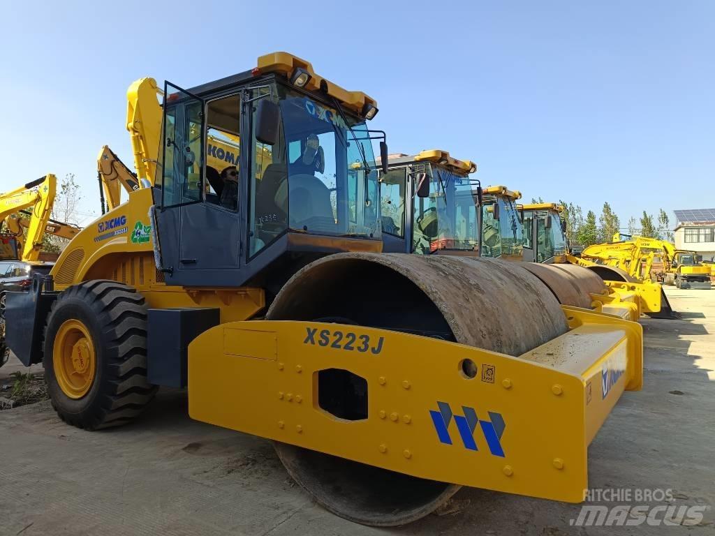 XCMG XS 223 J مداحل أحادية الأسطوانة