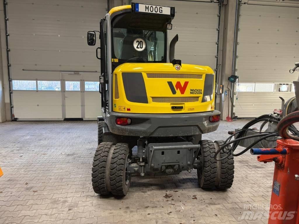 Wacker Neuson EW 65 حفارات بعجل