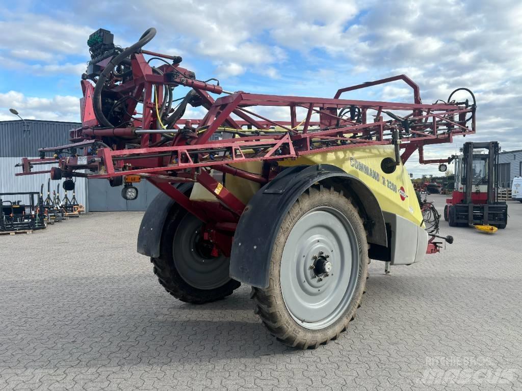 Hardi Commander 3200 الرشاشات