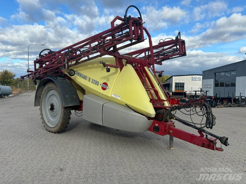 Hardi Commander 3200 الرشاشات