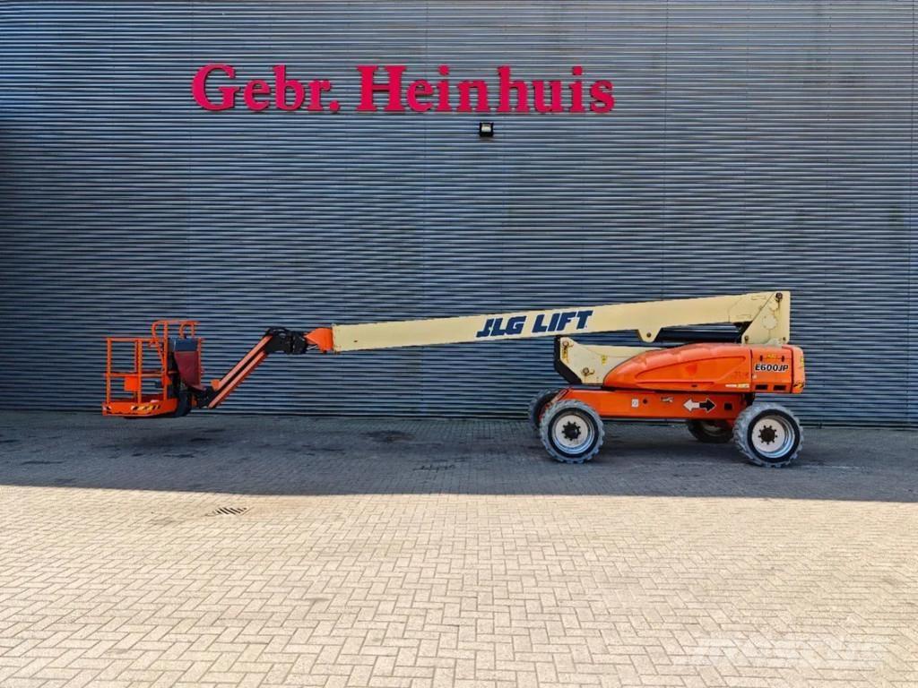 JLG E600 JP رافعات سلة مفصلية