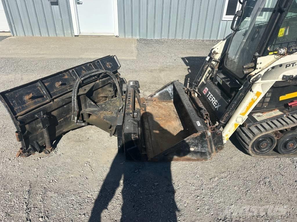 Terex PT 30 لوادر انزلاقية التوجيه