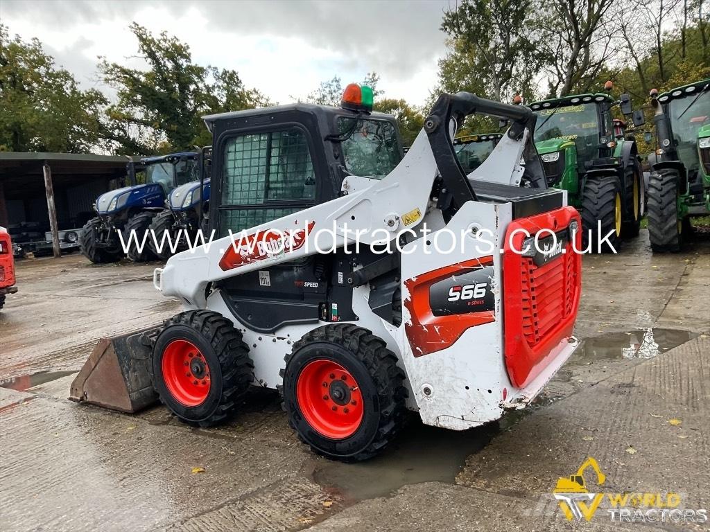 Bobcat S 66 لوادر انزلاقية التوجيه