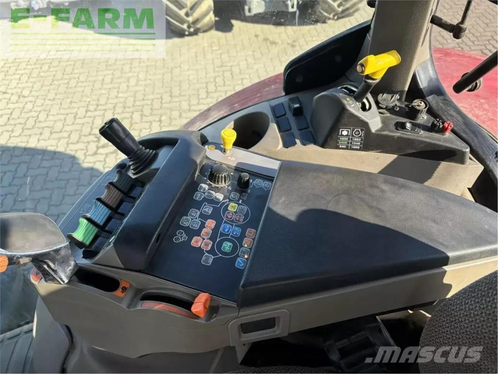 Case IH 175 puma الجرارات