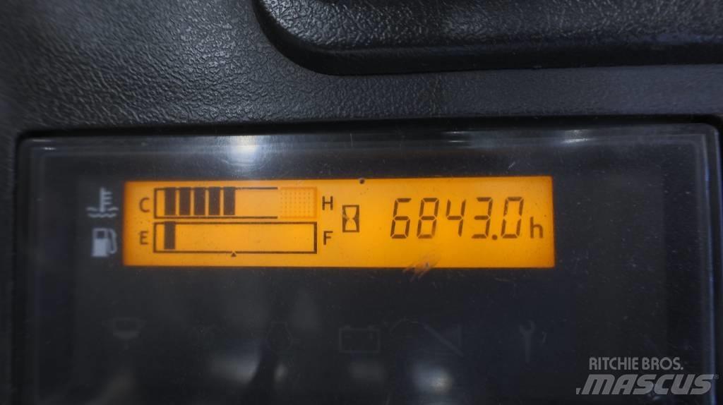 Toyota 8 FDF 20 شاحنات الديزل