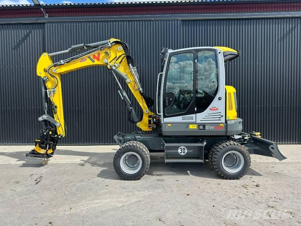 Wacker Neuson EW 65 حفارات بعجل