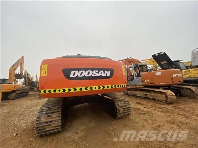 Doosan DH220LC-7 حفارات زحافة