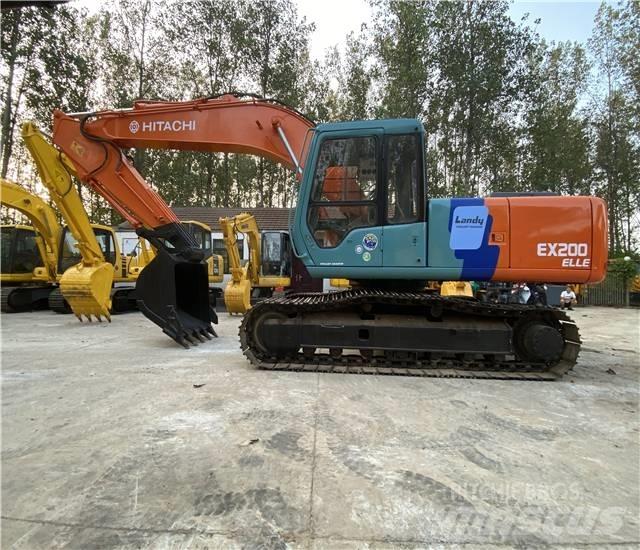 Hitachi EX 200-3 حفارات زحافة